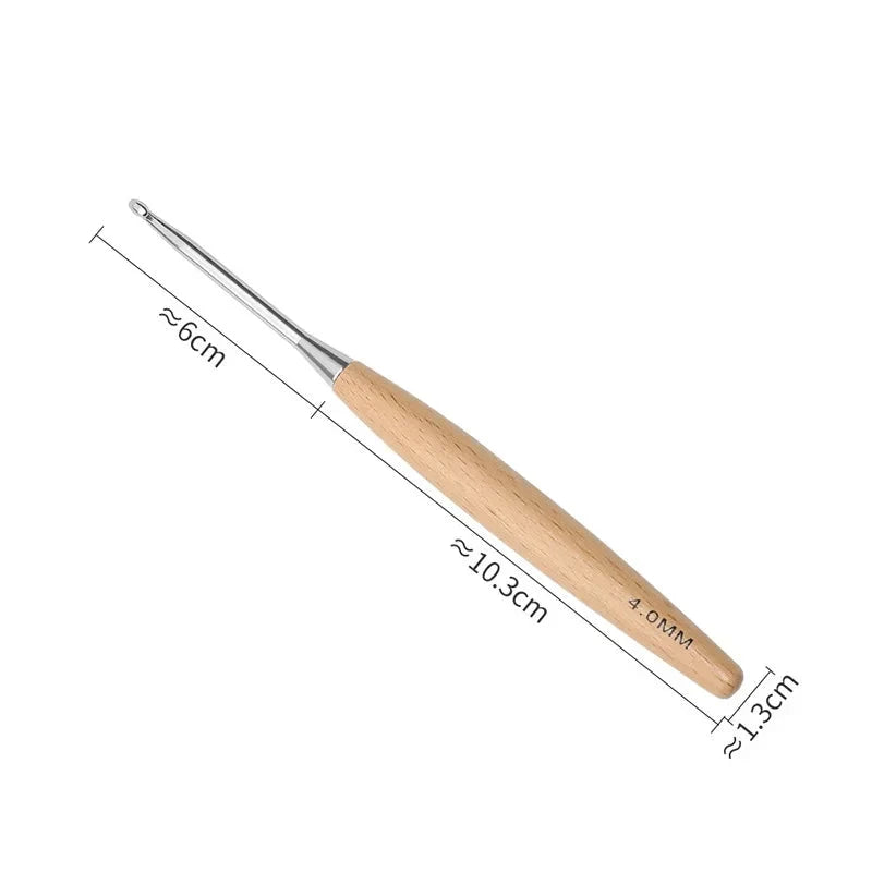 Yarnly 11-teiliges Häkelnadel-Set mit Holzgriff – Nadeln für Stricken und Handarbeiten